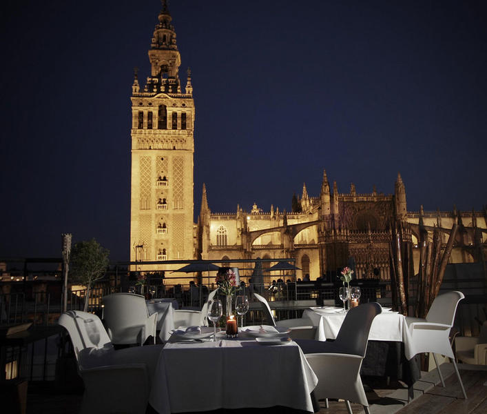 EME Catedral Hotel