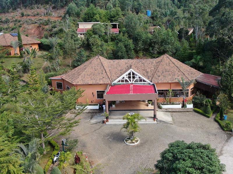 Andasibe Cyperus Hotel