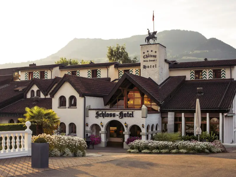 Schloss-Hotel Swiss-Chalet Merlischachen